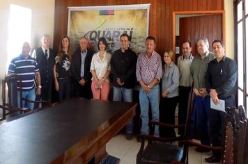 IMPORTANTE REUNIÃO BINACIONAL NA PREFEITURA MUNICIPAL REÚNE LIDERANÇAS  DE QUARAÍ E ARTIGAS