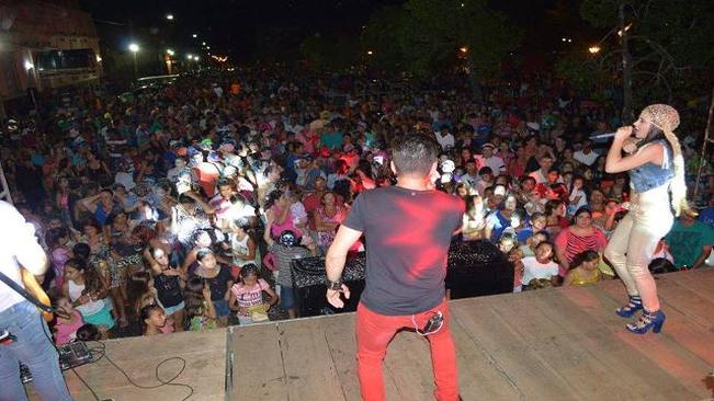 MAIS FOTOS DO CARNAVAL SHOW DE QUARAÍ