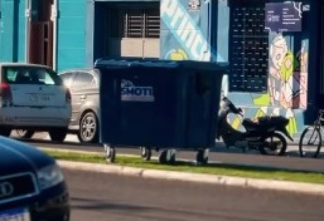 Prefeitura Realiza Substituição de 25 Containers