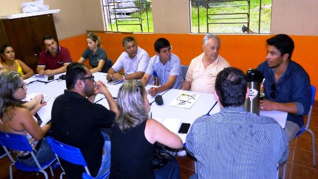 SEMANA DA MULHER TEVE ATIVIDADES DE SAÚDE, BELEZA E REUNIÃO DE SECRETÁRIOS MUNICIPAIS NA ESCOLA JOÃO TUBINO